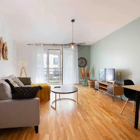 Apartment Avec Jaccuzzi 15 Min Du Centre De Lyon